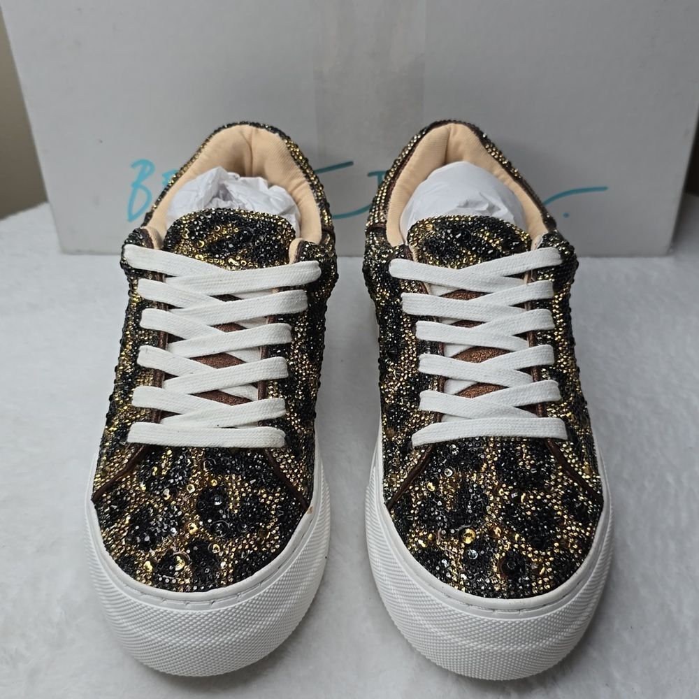NIB Betsey Johnson Sidny Novelty Rhinestone Sneakers Sz 6 - Picture 2 of 8